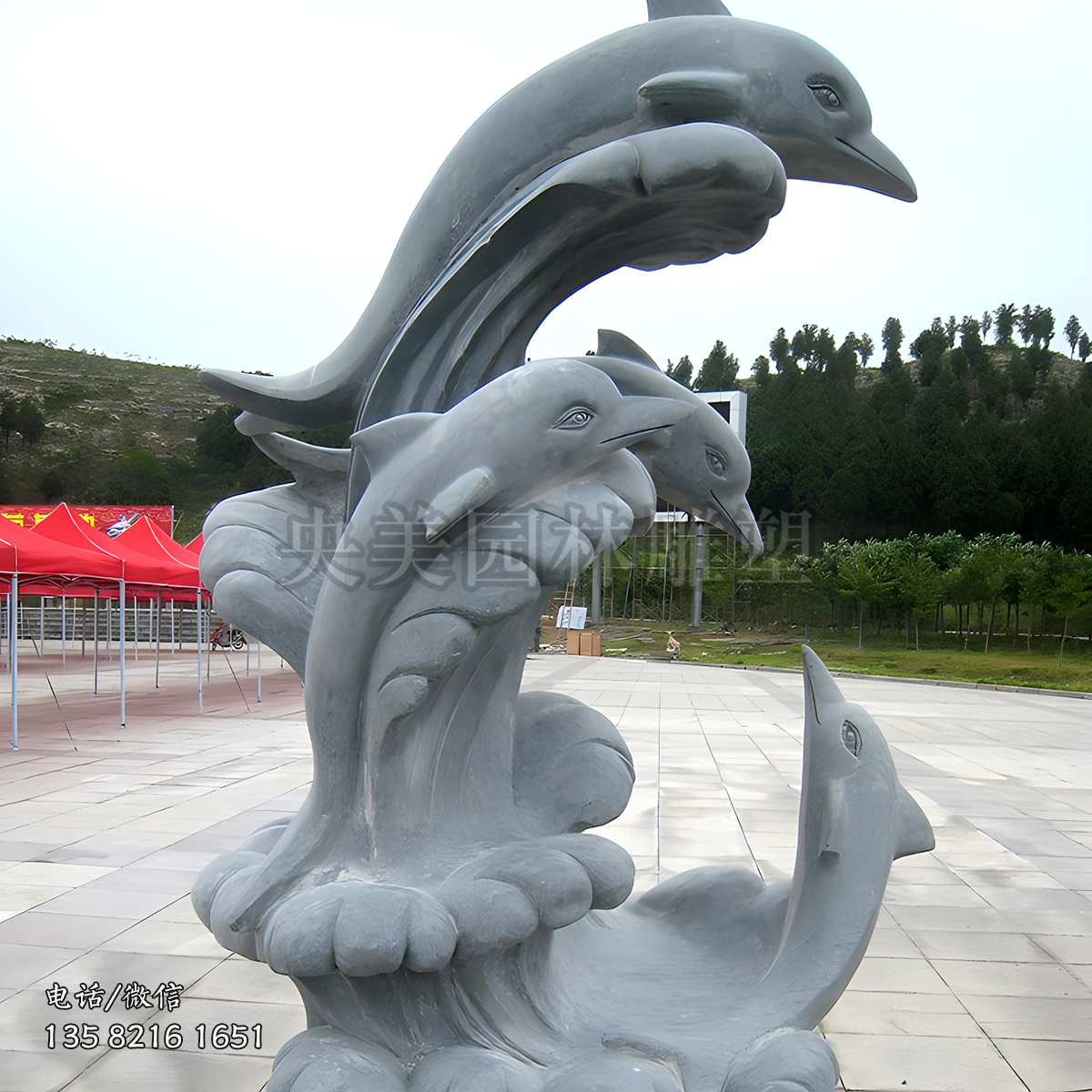大三小赢博官网海豚雕塑