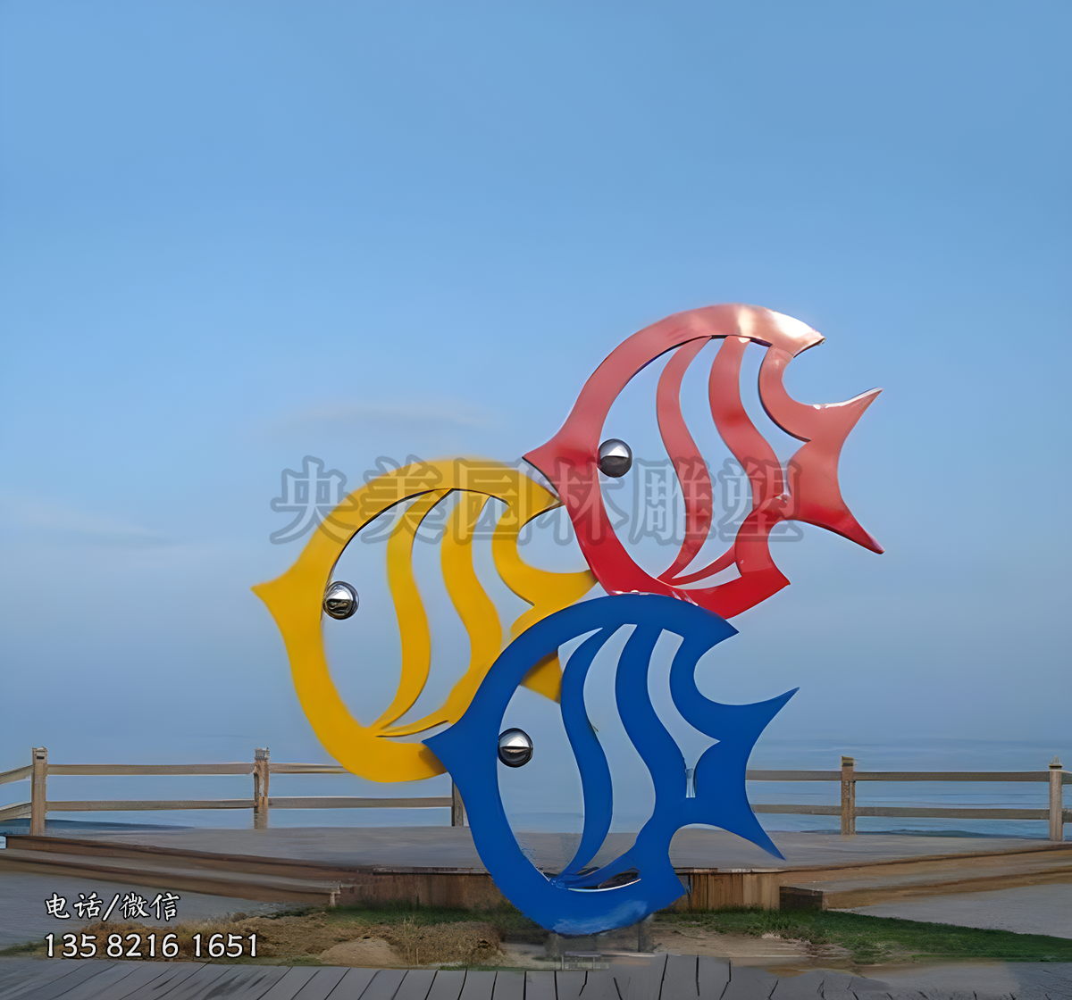 抽象不锈钢胖头鱼鱼群雕塑
