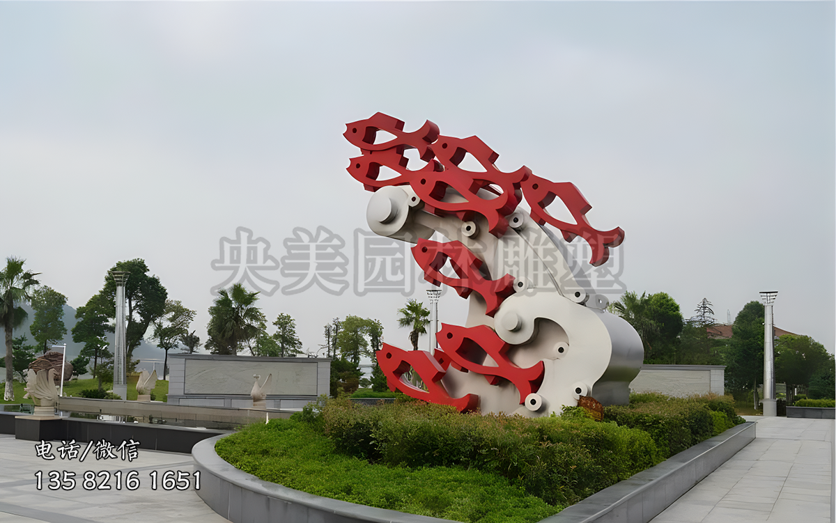 抽象戏水鱼群景观雕塑