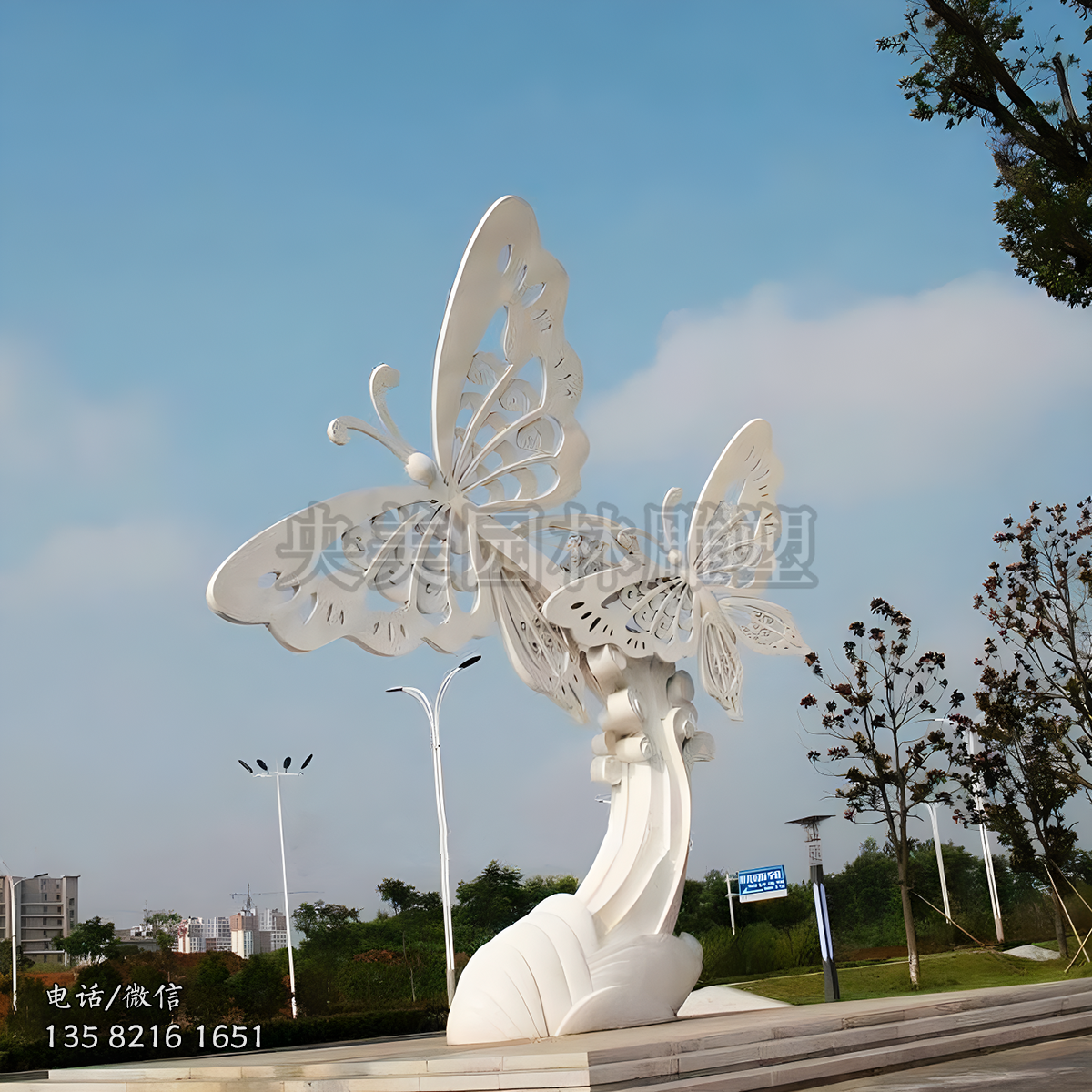 白色不锈钢蝴蝶景观雕塑