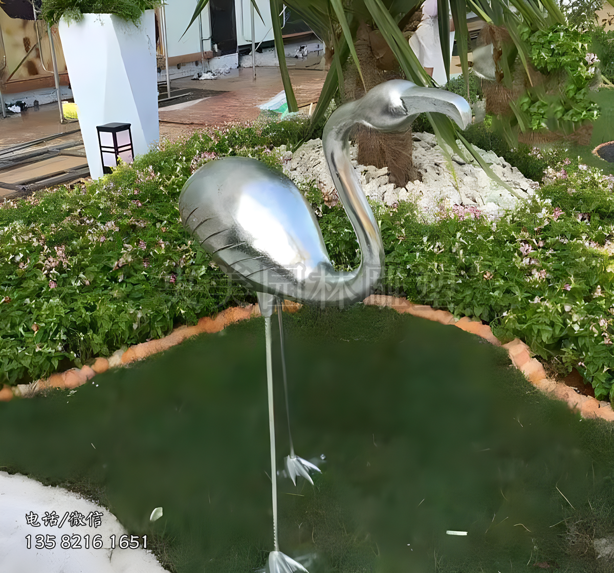不锈钢抽象火烈鸟雕塑