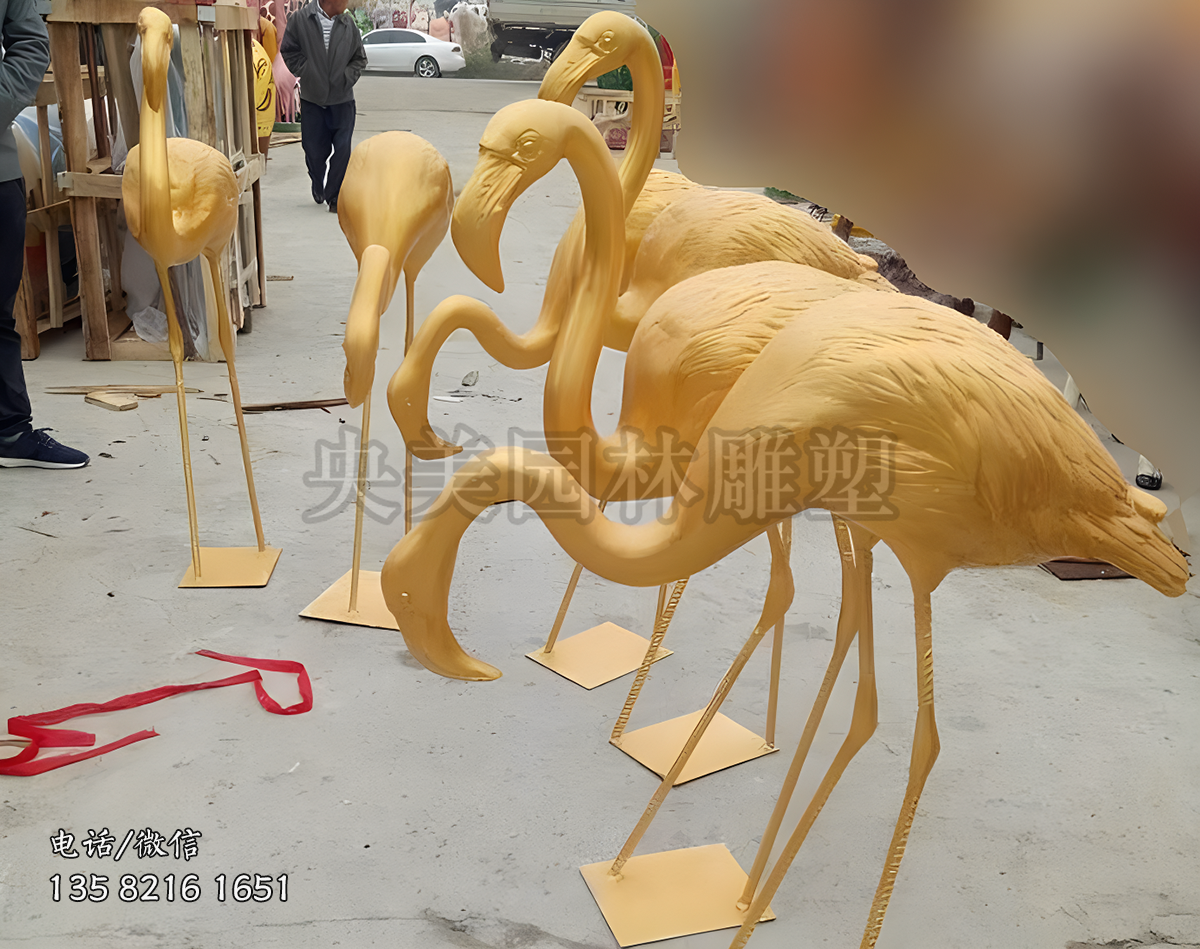 不锈钢喷漆火烈鸟雕塑