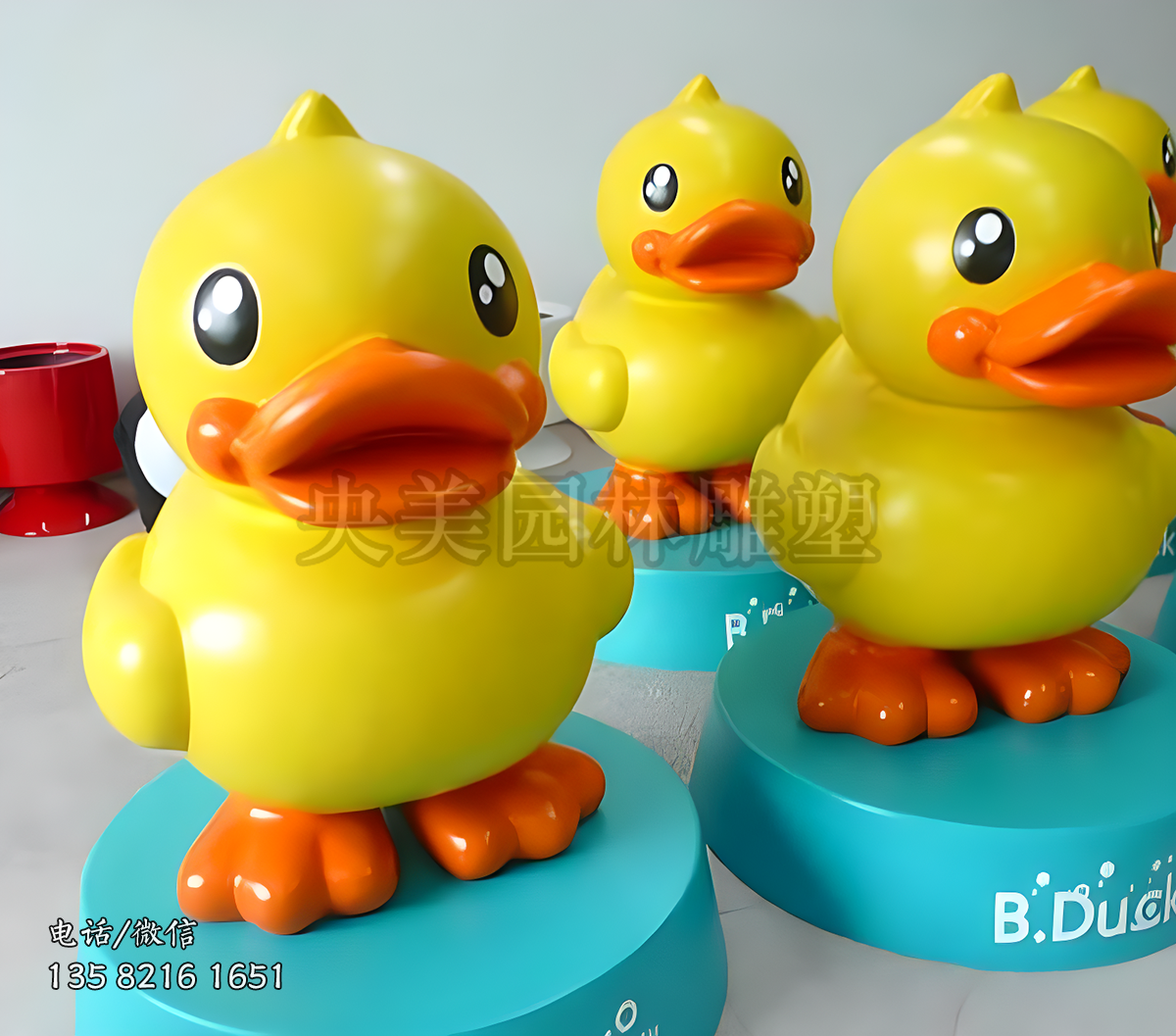 玻璃钢小黄鸭雕塑