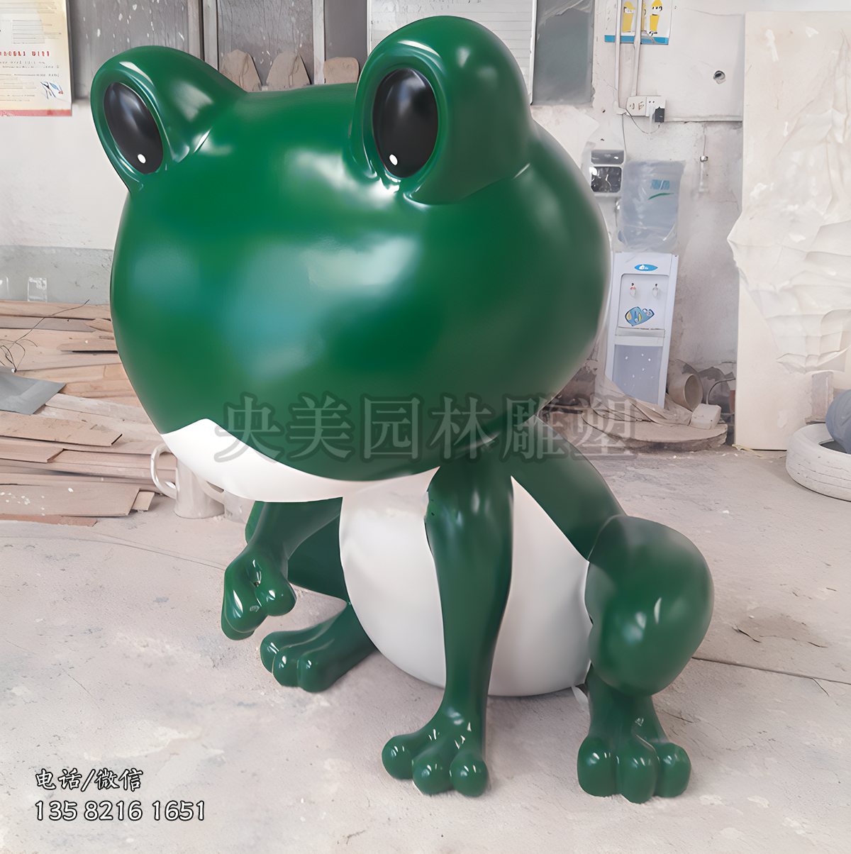 玻璃钢卡通造型青蛙雕塑