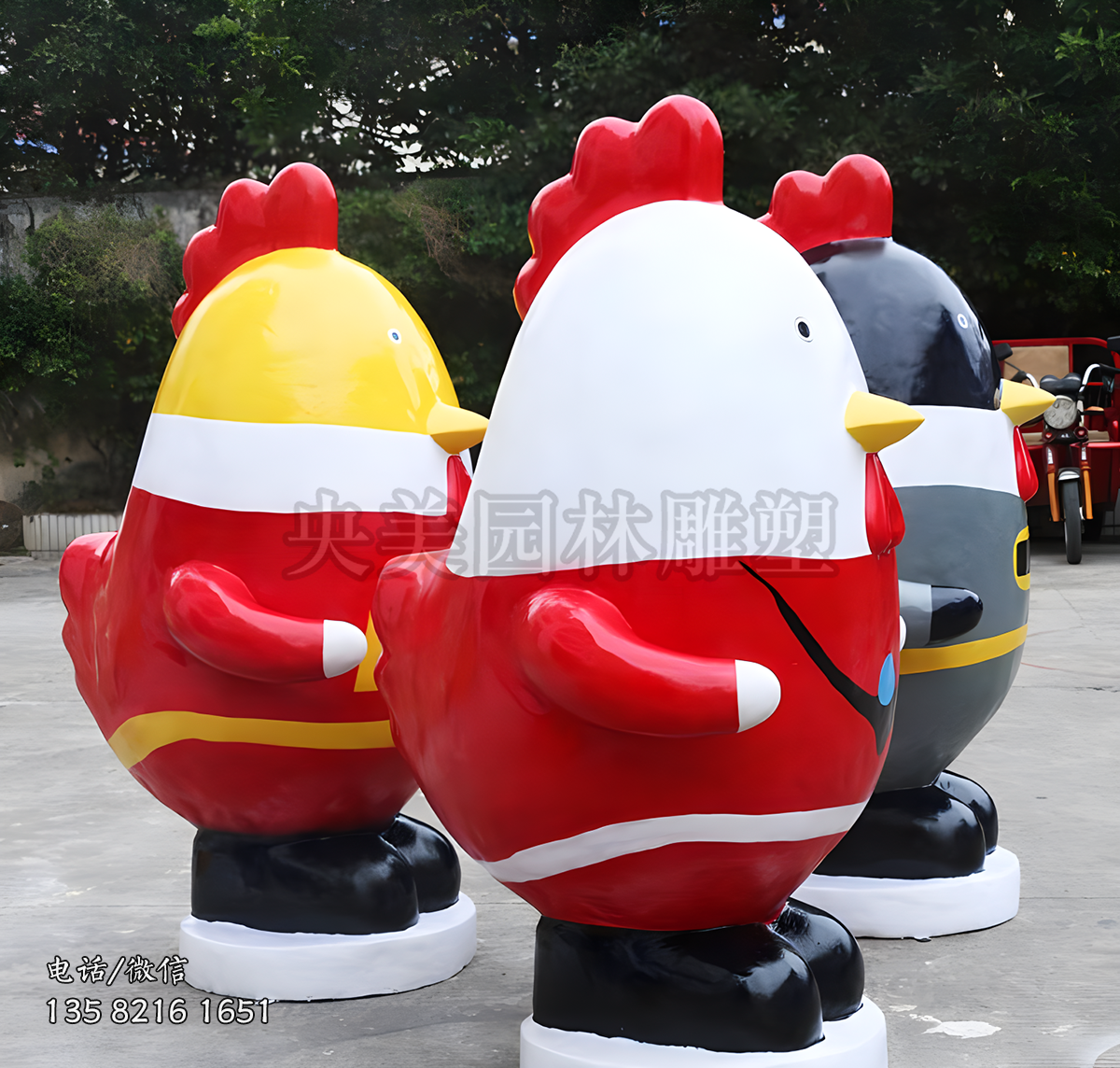 萌版卡通小鸡雕塑