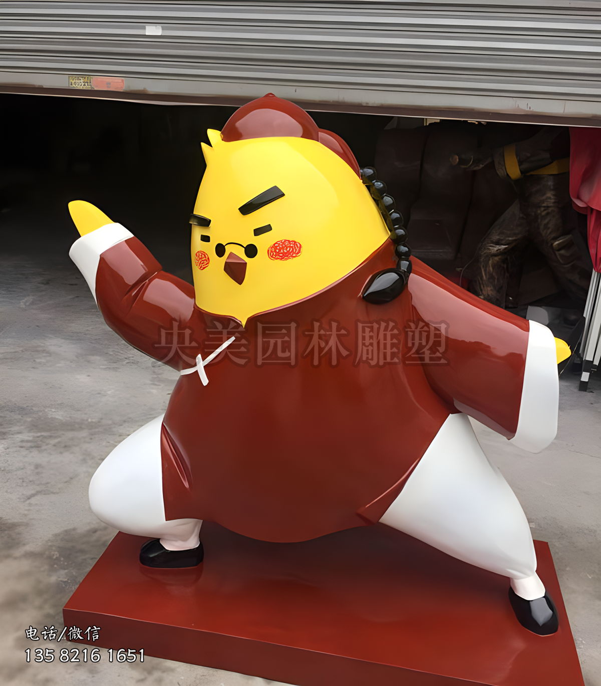 功夫鸡卡通ip雕塑