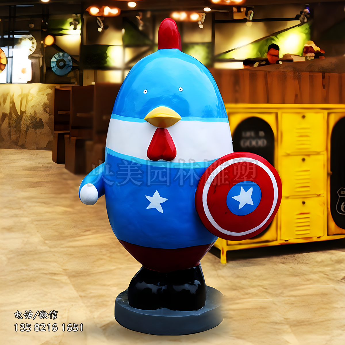玫瑰队长卡通小鸡雕塑