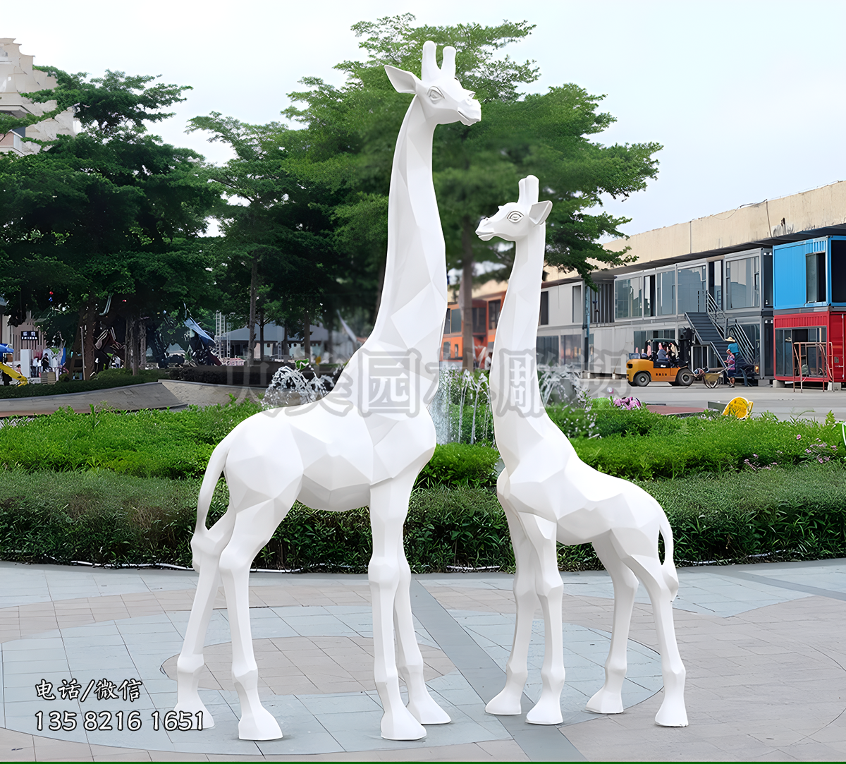 白色玻璃钢切面长颈鹿雕塑
