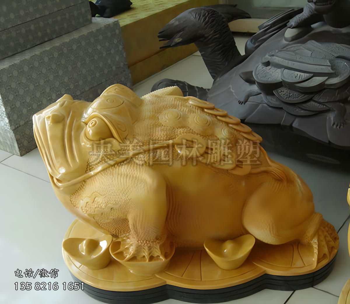 铜雕金蟾雕塑