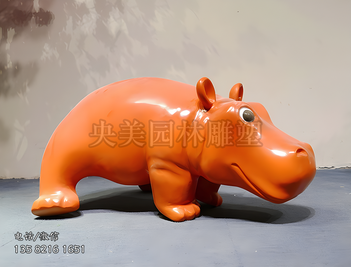 可爱的玻璃钢河马雕塑造型