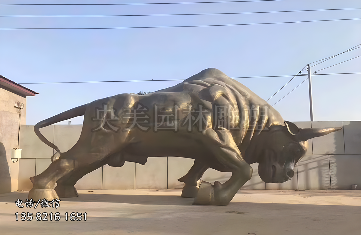 纯铜铸造开拓牛雕塑