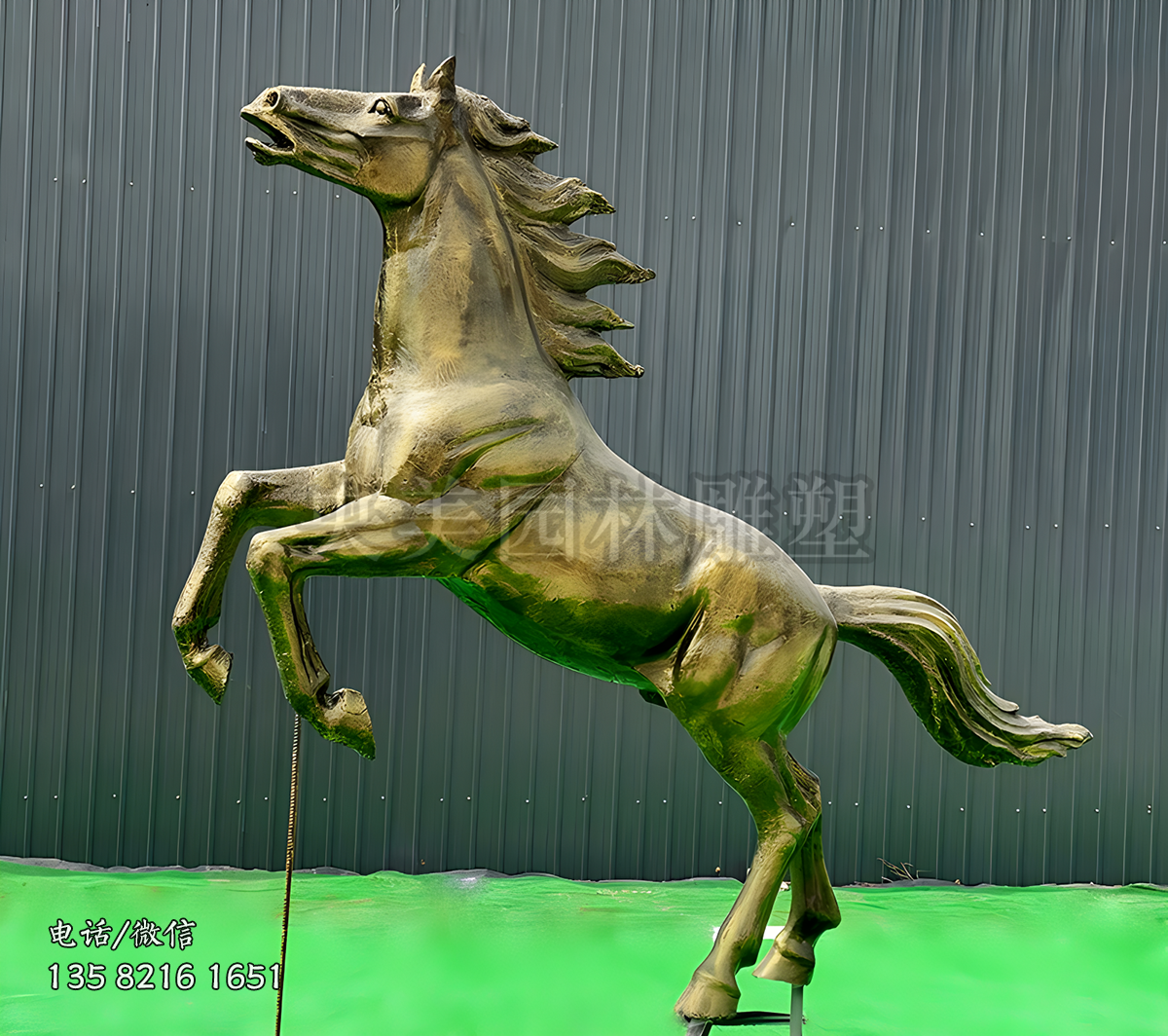 玻璃钢仿铜立马雕塑