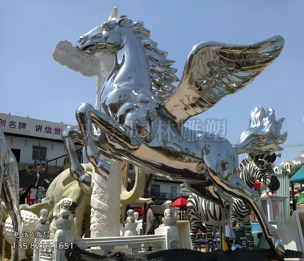 不锈钢锻造镜面飞马景观雕塑