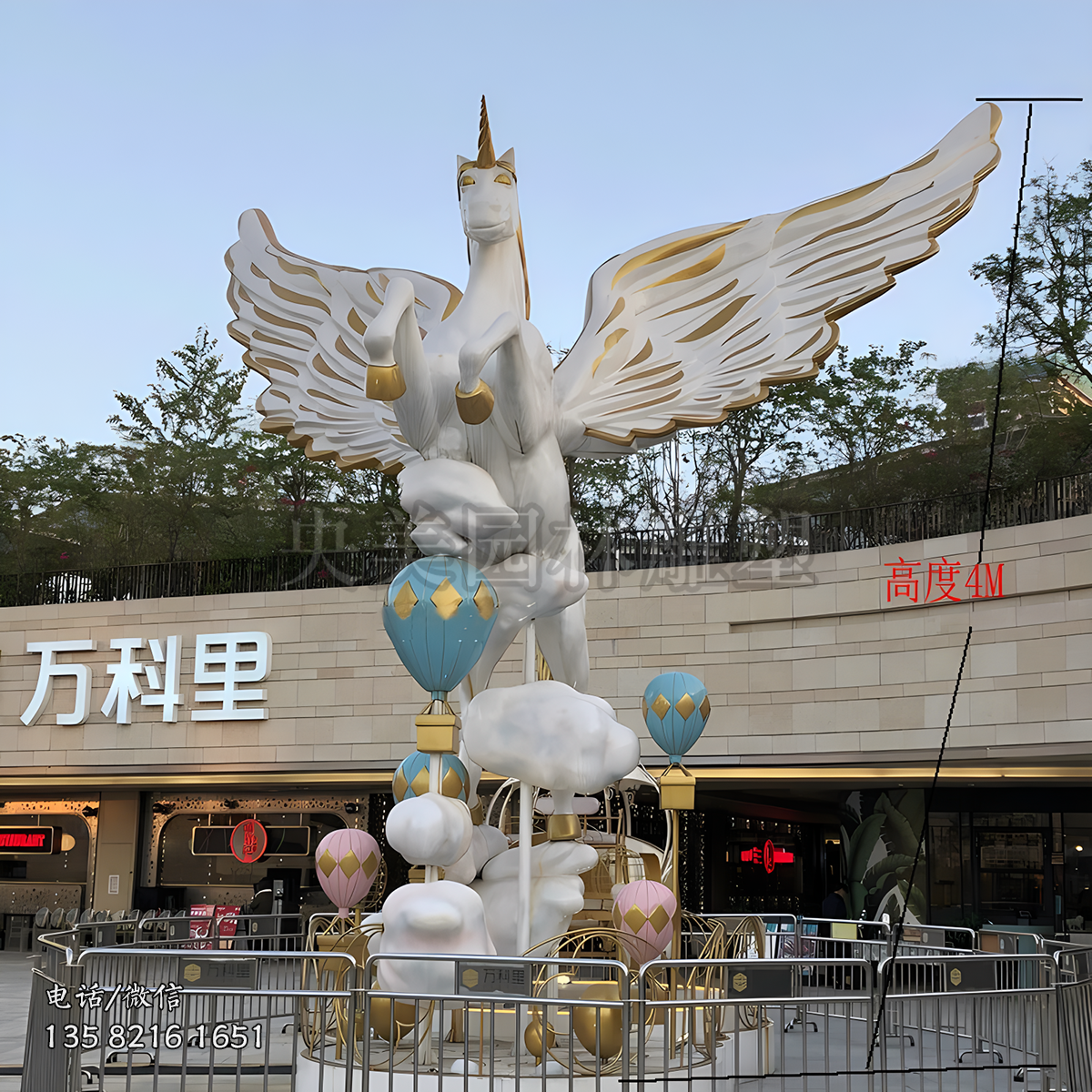 玻璃钢飞马景观雕塑