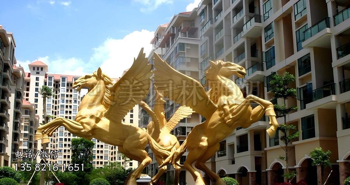纯铜铸造金色飞马景观雕塑