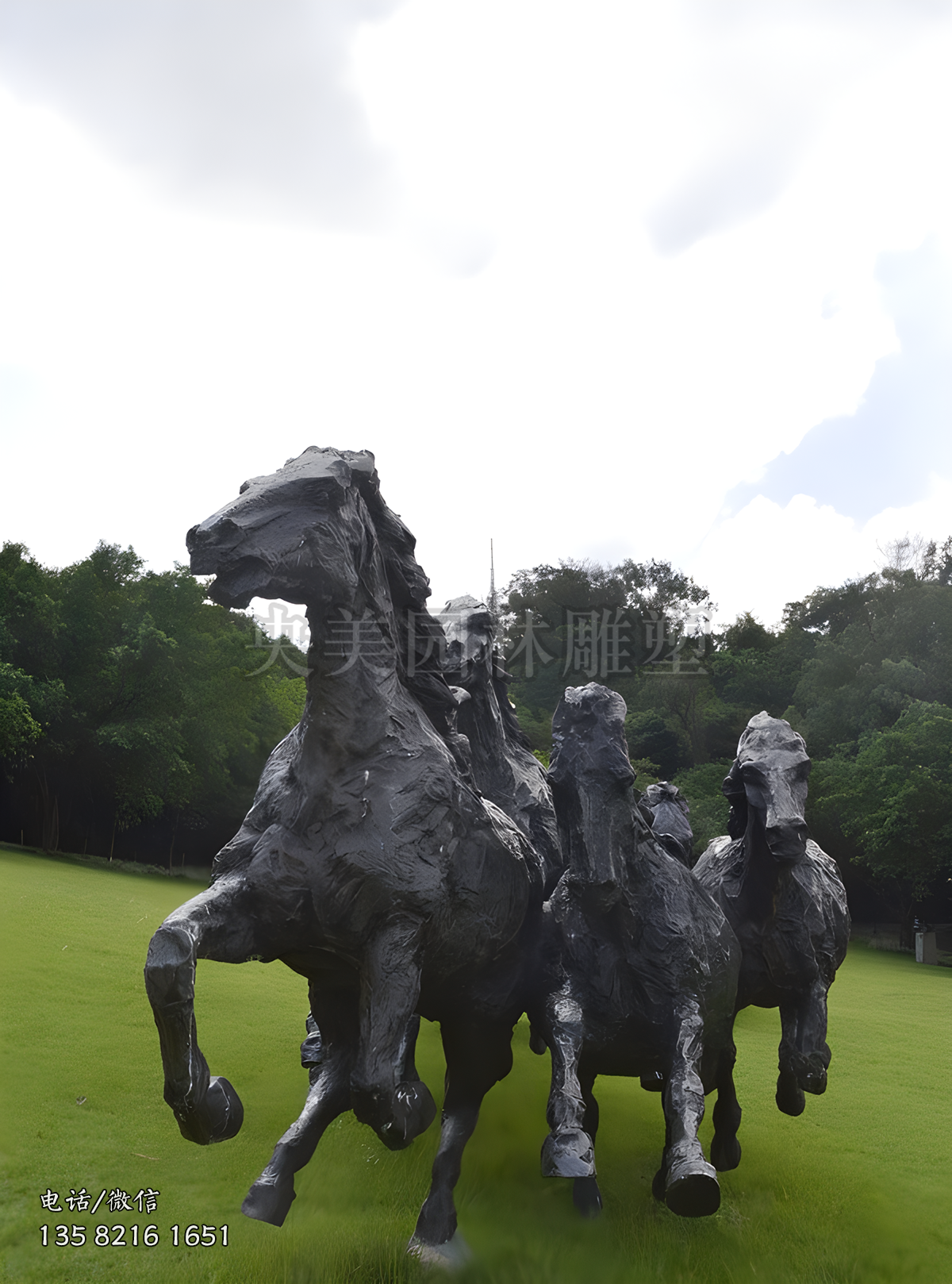 铸铜写意马群景观动物雕塑
