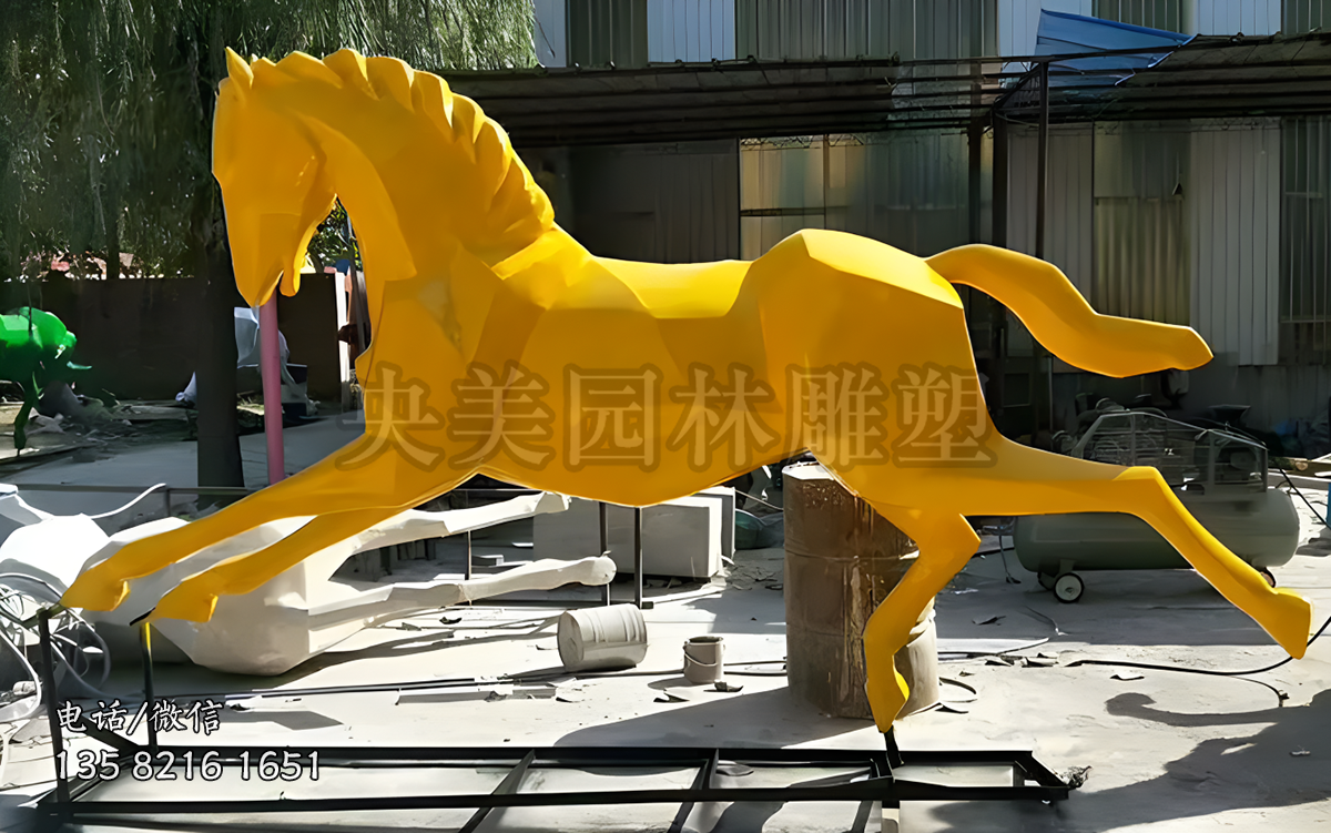 玻璃钢喷漆块面抽象马雕塑