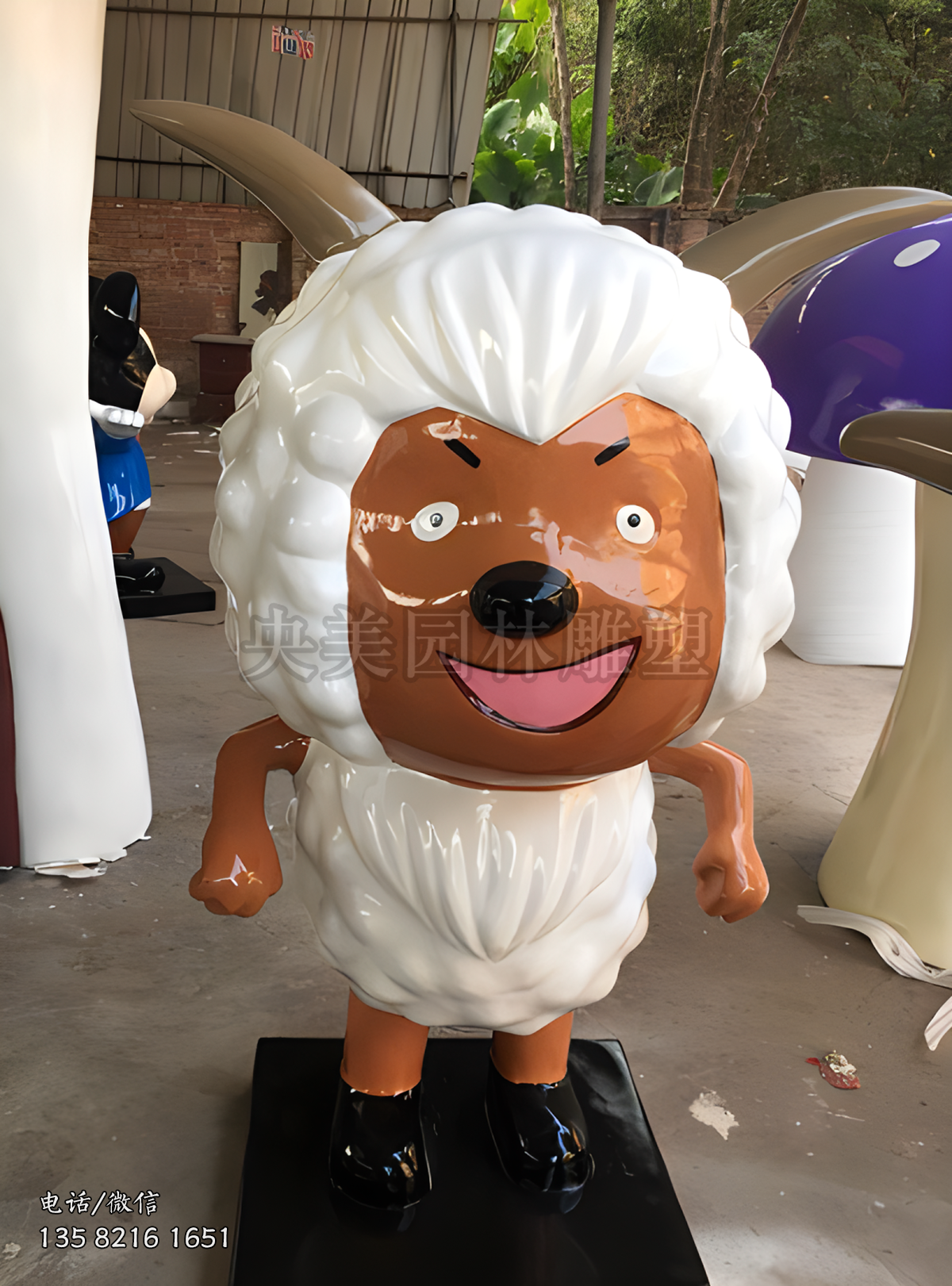 玻璃钢沸羊羊雕塑
