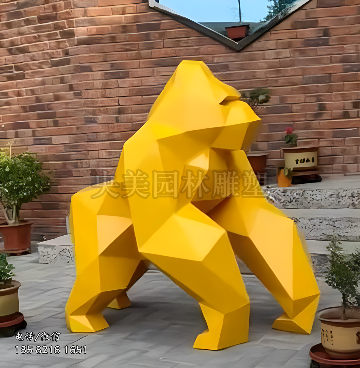 切面不锈钢喷漆猩猩雕塑