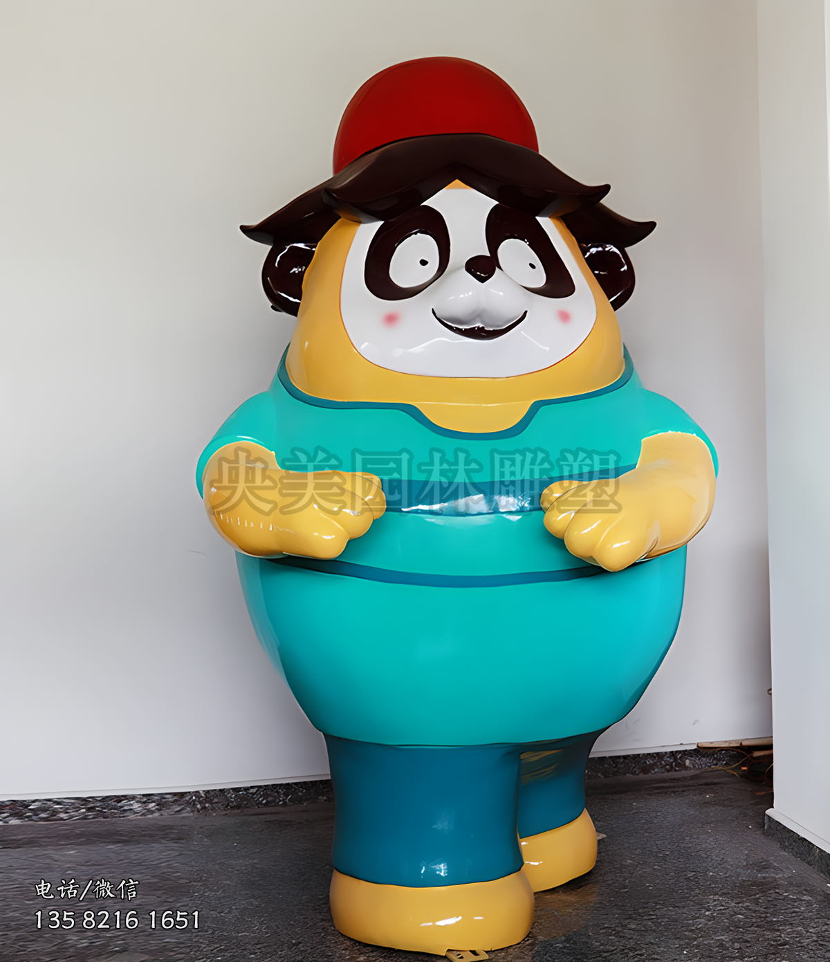玻璃钢卡通熊猫雕塑