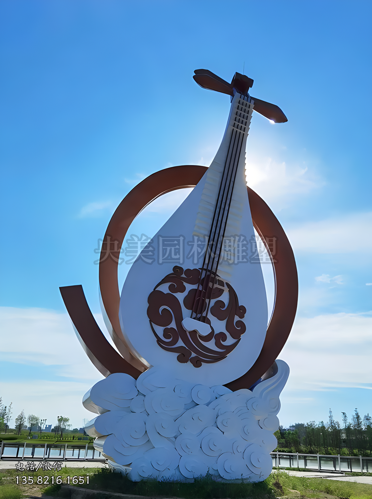 仿真琵琶不锈钢景观雕塑