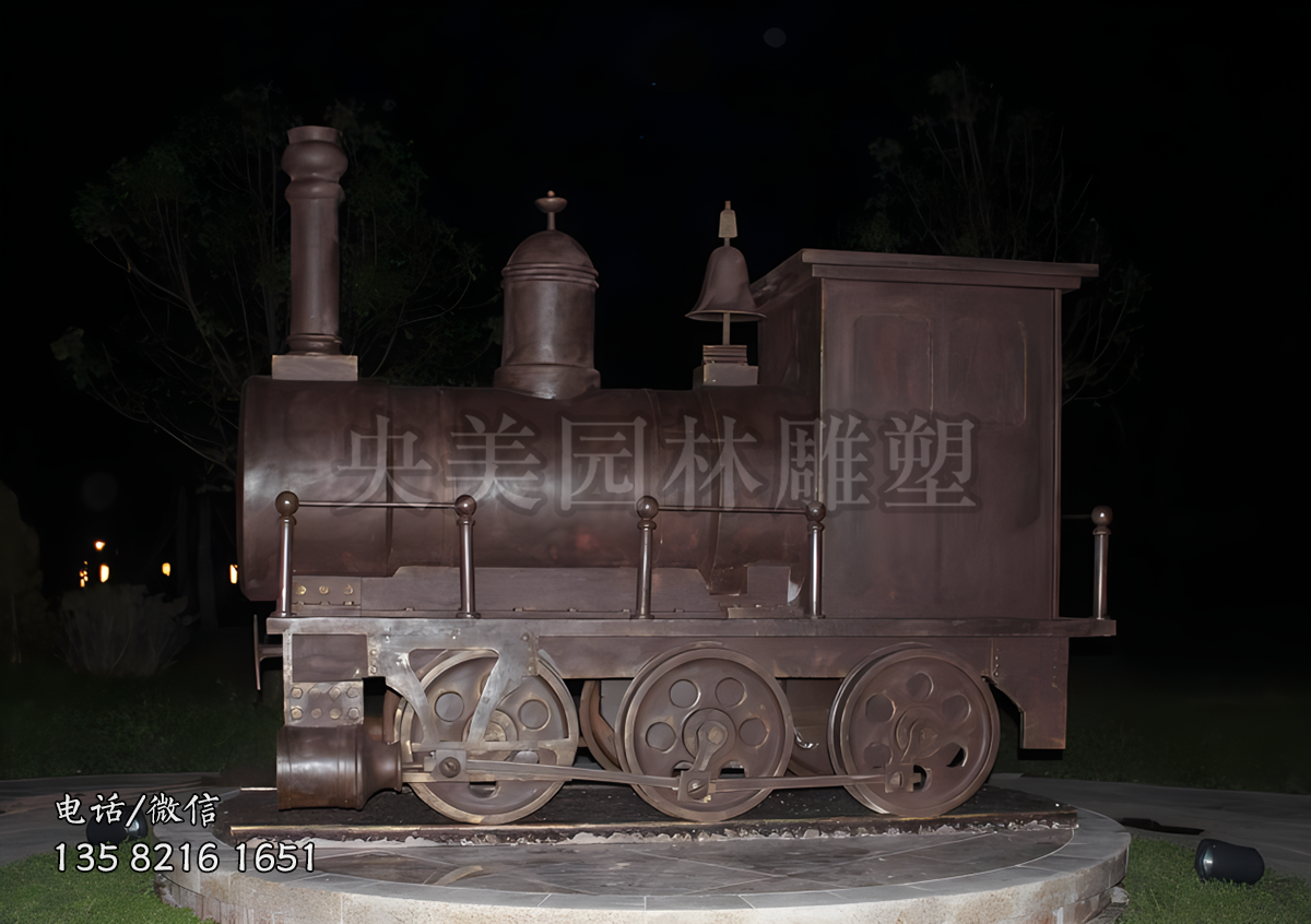 仿古火车车头景观雕塑
