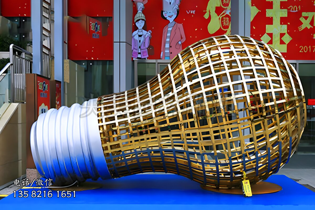 不锈钢编织灯泡雕塑