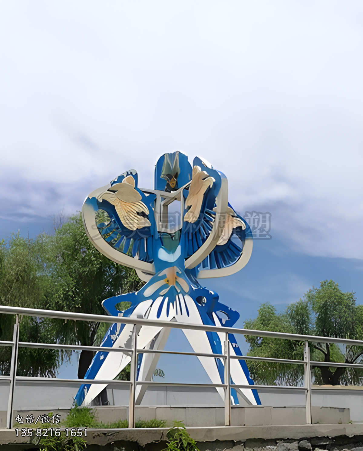 不锈钢彩绘风筝景观雕塑