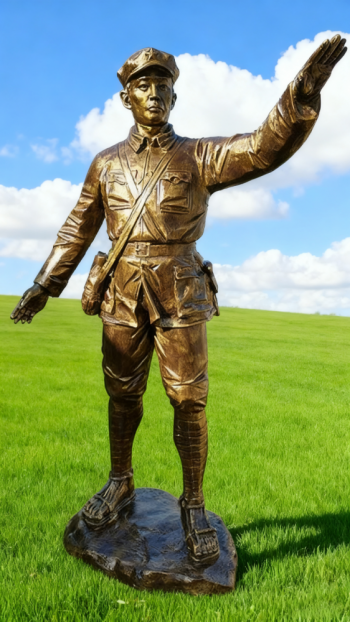玻璃钢仿铜红军雕塑 (13)