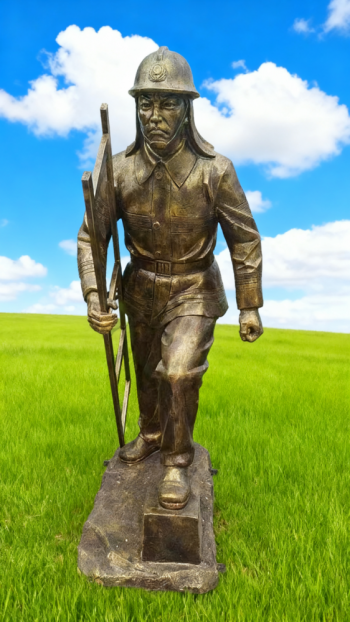 玻璃钢仿铜消防员雕塑 (13)