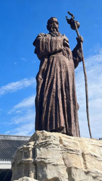 玻璃钢仿铜药王孙思邈雕塑 (4)