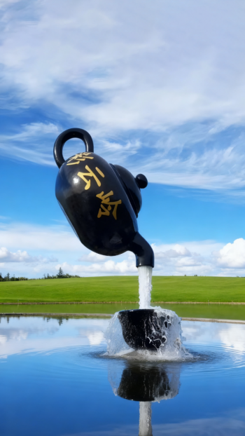 玻璃钢悬空流水天壶茶壶景观雕塑 (9)