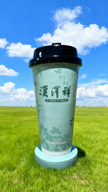 玻璃钢仿真奶茶杯雕塑 (5)